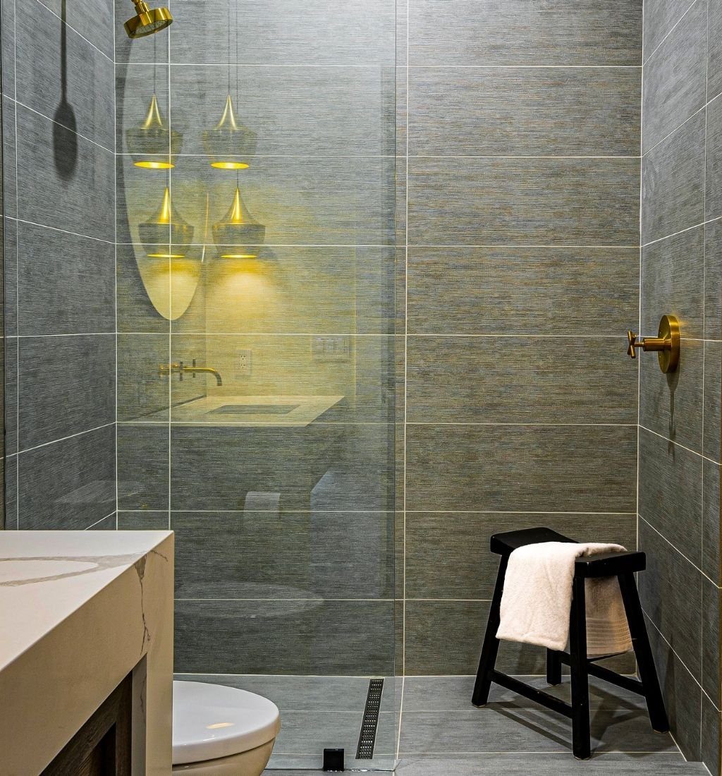 bathroom fitters W11 2LN